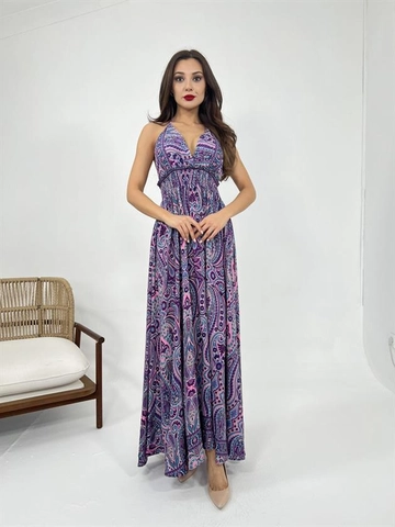 Una modella di abbigliamento all'ingrosso indossa  Abito - Viola
, vendita all'ingrosso turca di Vestito di Fame