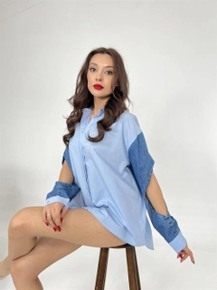A wholesale clothing model wears fme13949-shirt-blue, Turkish wholesale Shirt of Fame