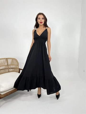 Ένα μοντέλο χονδρικής πώλησης ρούχων φοράει  Φόρεμα - Μαύρο
, τούρκικο Φόρεμα χονδρικής πώλησης από Fame
