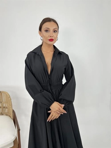 Ένα μοντέλο χονδρικής πώλησης ρούχων φοράει  Φόρεμα - Μαύρο
, τούρκικο Φόρεμα χονδρικής πώλησης από Fame
