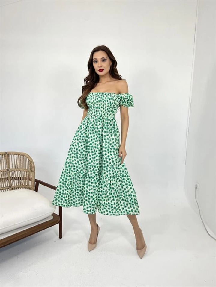 A wholesale clothing model wears FME10532 - Dress - Green, Turkish wholesale Dress of Fame