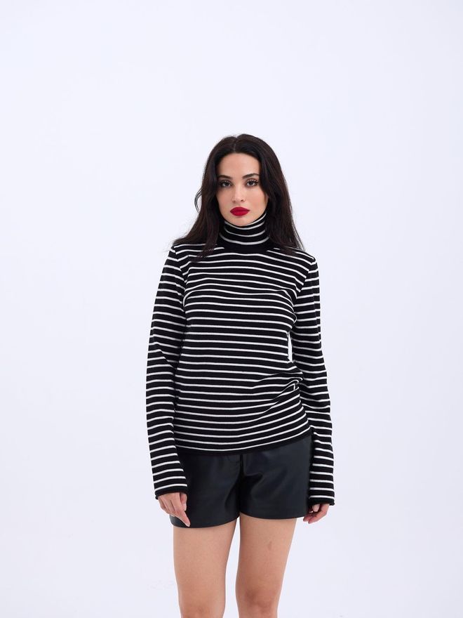 Fame Maglieria A Righe Fisherman Casual Nero Ed Ecru Abbigliamento all'ingrosso Casuale