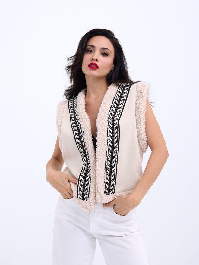 Fame Vest Beige Wholesale Clothing Casual
