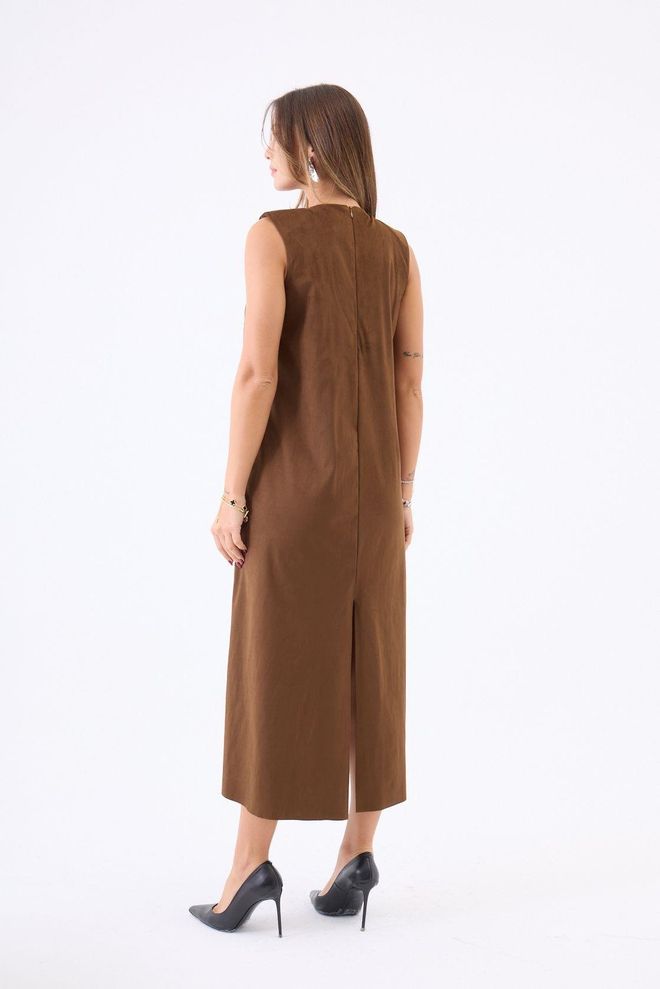 Fame Καφέ Κομψό Αμάνικο Φόρεμα Shift Με V Λαιμόκοψη Και Μανίκι Καπελάκι Midi Χονδρικό εμπόριο ενδυμάτων Εργασία