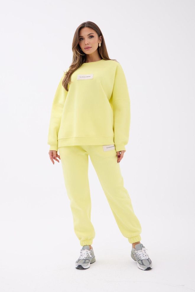 Fame Geltona Sportinis Kostiumas Oversized Dydis Didmeninė prekyba drabužiais Kokteilinė