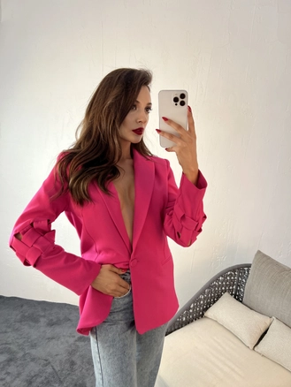 A model wears 16645 - Jacket - Fuchsia, wholesale undefined of Fame to display at Lonca