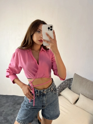 A model wears 16732 - Crop Top - Pink, wholesale undefined of Fame to display at Lonca