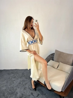 Un model de îmbrăcăminte angro poartă 42566 - Dress - Cream, turcesc angro Rochie de Fame