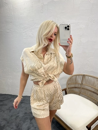 A model wears 47562 - Suit - Beige, wholesale Suit of Fame to display at Lonca