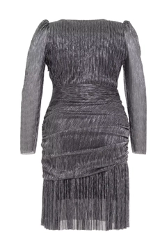 A wholesale clothing model wears frv12139-glittery-long-sleeve-midi-dress-black, Turkish wholesale Dress of Fervente