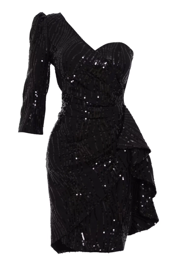 Bir model, Fervente toptan giyim markasının  Siyah Kadife Tek Kol Mini Elbise
 toptan Elbise ürününü sergiliyor.