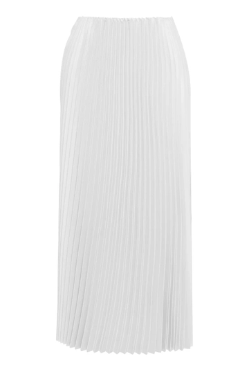 A wholesale clothing model wears  White Satin Sleeveless Maxi Skirt
, Turkish wholesale Skirt of Fervente