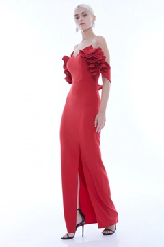 Una modelo de ropa al por mayor lleva FRV10088 - Crepe Sleeveless Uzun Dress, Vestido turco al por mayor de Fervente