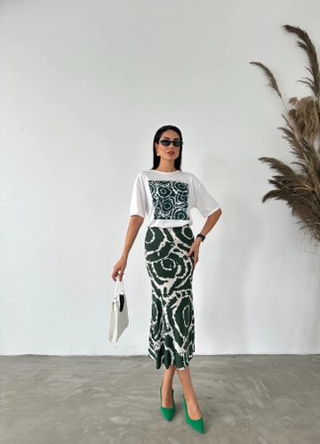 Een kledingmodel uit de groothandel draagt  Rok Met Etnisch Patroon En Elastische Taille
, Turkse groothandel Rok van Fiori
