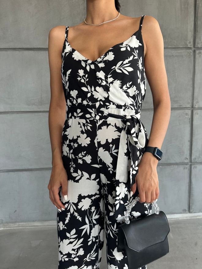 Fiori Patterned V Neck Strap Jumpsuit Wholesale Clothing No Fabric