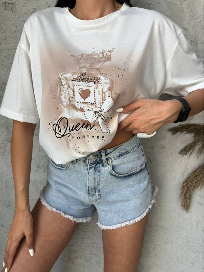 Fiori Basic T Shirt Mit Queen Print Großhandelskleidung Lässig