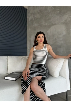 A wholesale clothing model wears fio10336-striped-tank-top, Turkish wholesale Undershirt of Fiori