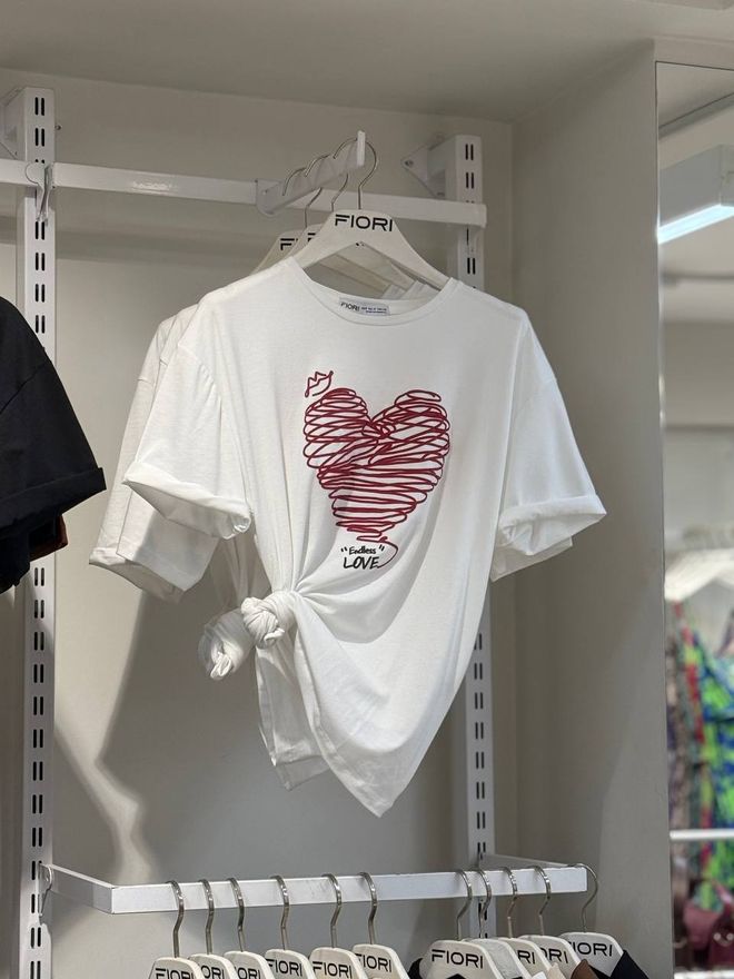 Fiori Tričko S Potlačou Srdca Veľkoobchod s oblečením Žiadna látka