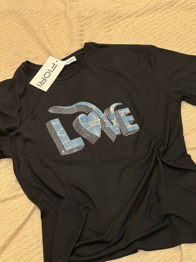 Fiori T Shirt Mit Buchstabenmuster Großhandelskleidung Lässig