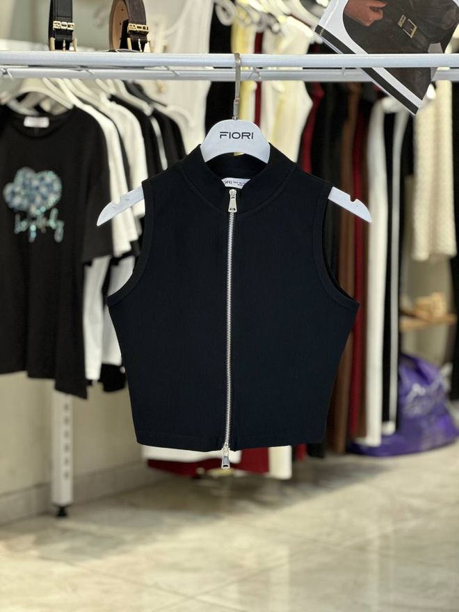 Fiori Nero Crop Top Slim Fit Collo Alto Senza Maniche Manica Ad Aletta Abbigliamento all'ingrosso Casuale