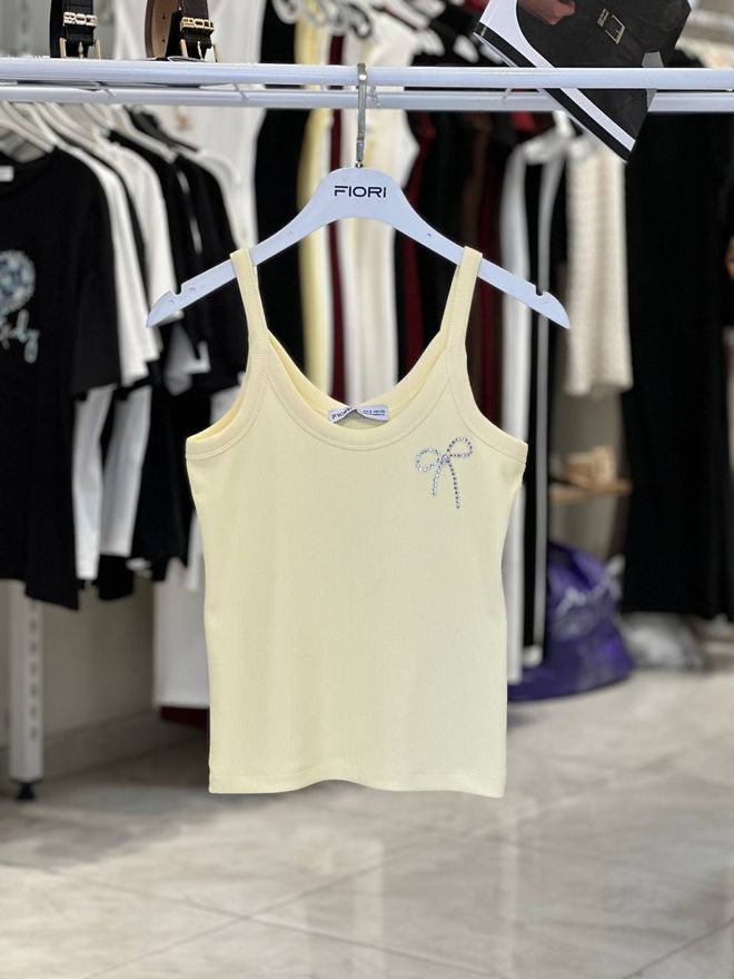 Fiori Yellow Slim Fit Sleeveless Blouse With Cap Sleeves Wholesale Clothing Casual