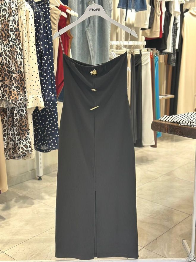 Fiori Елегантна Црна Слип Хаљина Са Цовл Изрезом Велепродаја одеће Коктел