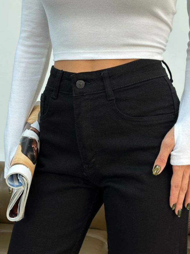 Fiori Vaqueros Negros Tipo Mom Con Cintura Alta Y Pierna Recta Ropa al por mayor Salón