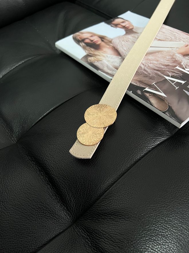 Fiori Okrugla Srebrna Kopča Ženske Pantalone Sa Pojasom Jakna Sa Pojasom Велепродаја одеће Неформалан