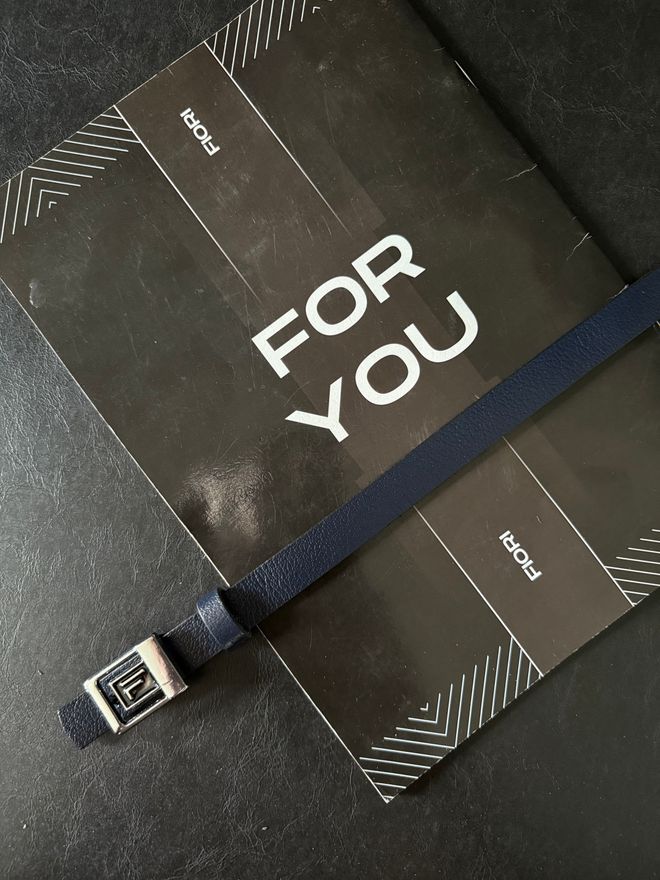 Fiori Γνήσιο Δέρμα F Logo Χρυσή Πόρπη Γυναικεία Ζώνη Χρυσή Γυναικεία Ζώνη Ζώνη Χονδρικό εμπόριο ενδυμάτων Casual