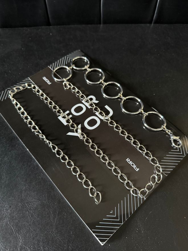 Fiori Okrugla Detaljna Ženska Lančana Jakna Sa Pojasom Od Pojasa Haljina Remen Za Košulju Велепродаја одеће Неформалан