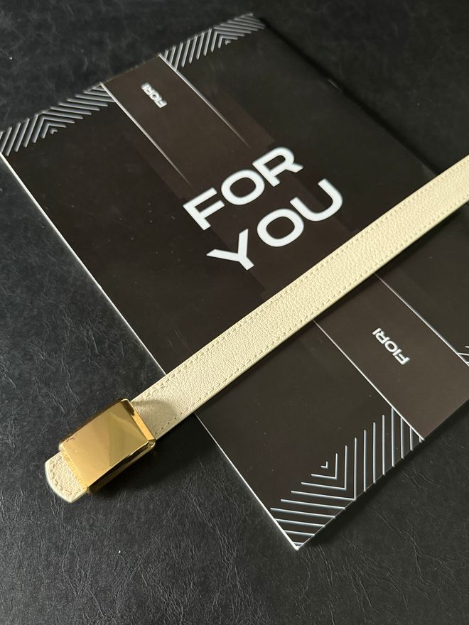 Fiori Rechteckige Schnalle Für Damen Gürtel Hose Gürtel Gürtel Kleid Gürtel Großhandelskleidung Lässig