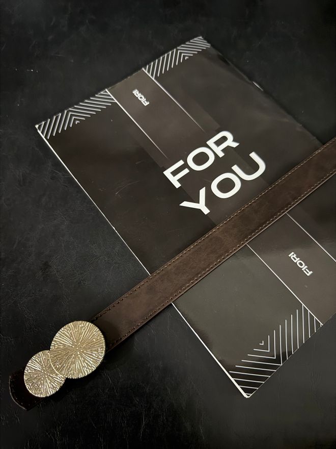 Fiori Ženske Hlače S Pasom Z Okroglim Zaponkom Pasna Jakna S Pasom Obleka Pas S Pasom Oblačila na debelo Ležerno