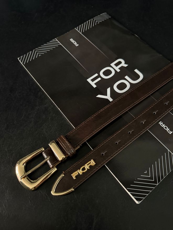 Fiori Köprü Toka Uç Takım Kadın Pantolon Kemeri Ceket Kemeri Elbise Kemeri Gömlek Kemeri Satıcının Ortalama Ürün Puanı 4.6 Toptan Giyim Gündelik