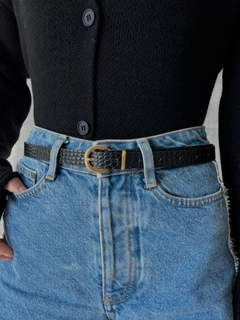 A wholesale clothing model wears FIO10024 - Crocodile Leather Shirt Jacket Trouser Belt, Turkish wholesale Belt of Fiori