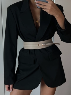 A wholesale clothing model wears fio10116-front-long-waist-belt, Turkish wholesale Belt of Fiori
