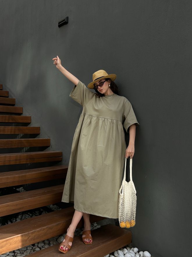 First Angels Abito Lungo Oversize In Maglia Pettinata Color Kaki 27258 Abbigliamento all'ingrosso Casuale