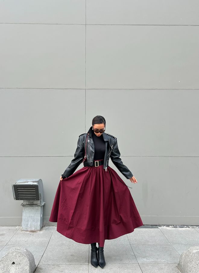 First Angels Gonna Lunga In Popeline Bordeaux Con Elastico In Vita 27321 Abbigliamento all'ingrosso Compleanno