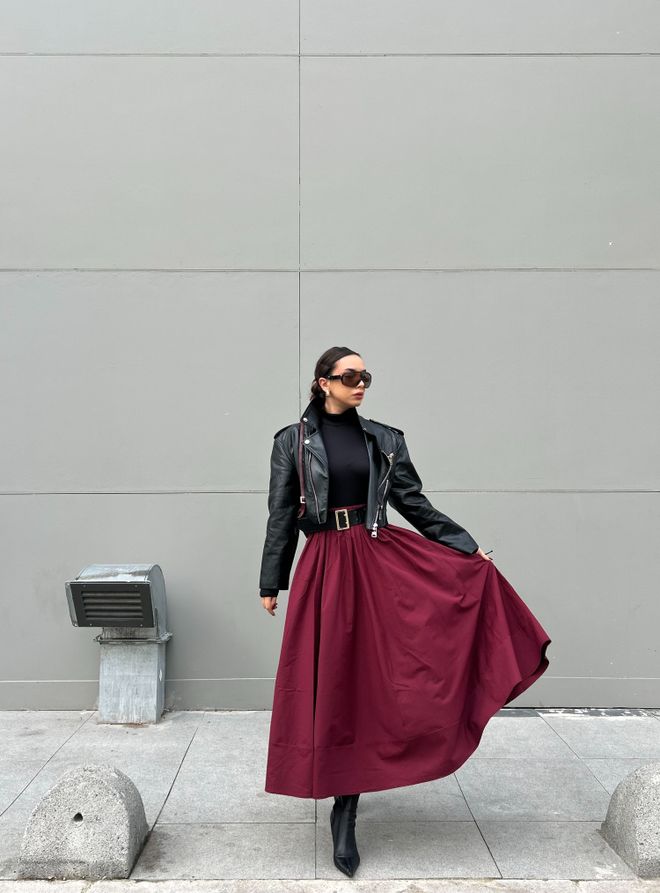 First Angels Gonna Lunga In Popeline Bordeaux Con Elastico In Vita 27321 Abbigliamento all'ingrosso Estate