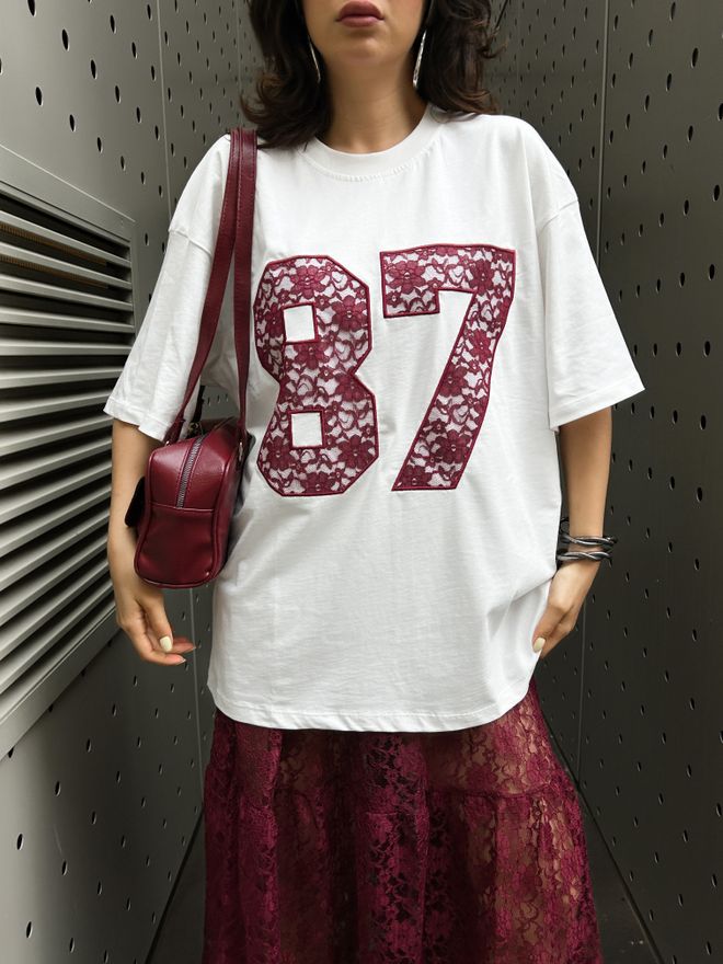 First Angels T shirt Oversize Ricamata In Pizzo Bordeaux 29055 Abbigliamento all'ingrosso Casuale