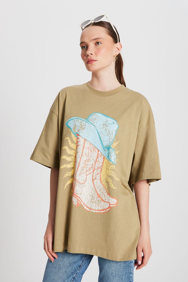 First Angels T shirt Oversize Stampata Verde Muffa 29156 Abbigliamento all'ingrosso Casuale