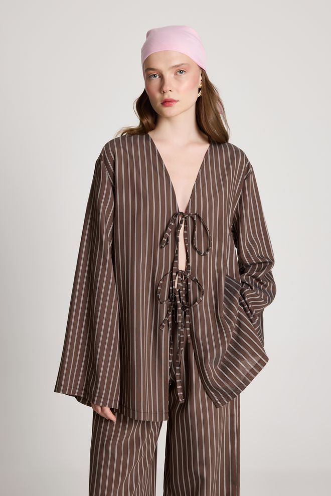 First Angels Fato Casual Castanho Às Riscas Oversize Roupas por atacado 5