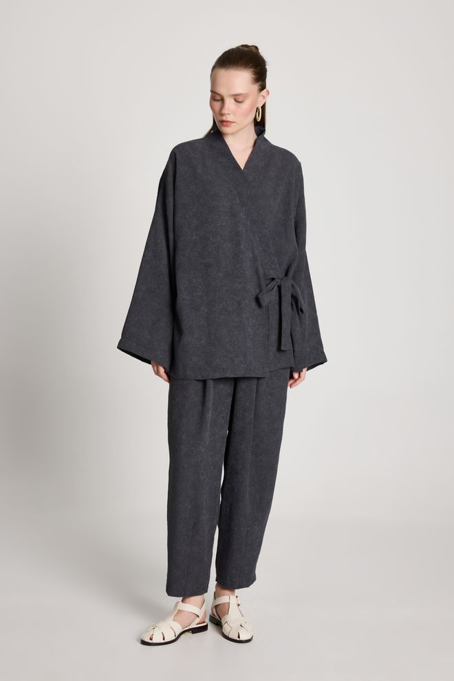 First Angels Black Kimono Oversized Tie Closure V Neck Wholesale Clothing 1