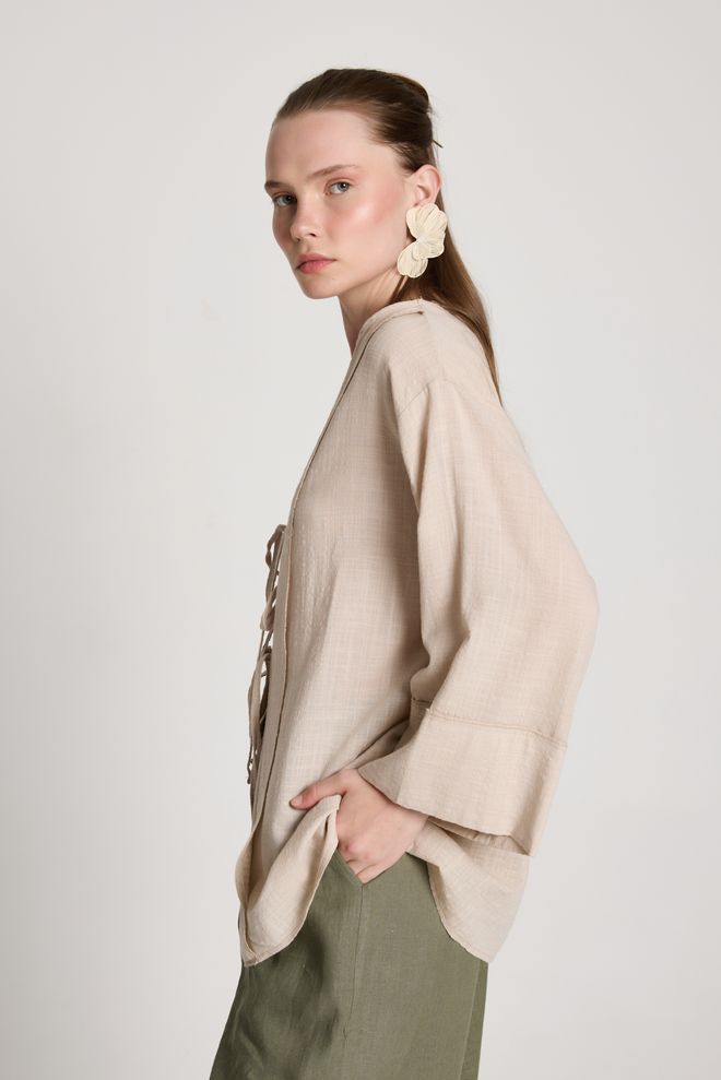 First Angels Béžové Kimono Vo Voľnom Strihu S V výstrihom Veľkoobchod s oblečením Leto