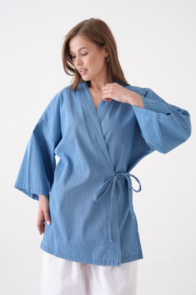 First Angels Blaues Ethnisches Kimono Mit Schräger Tasche Und V Ausschnitt Großhandelskleidung Lässig