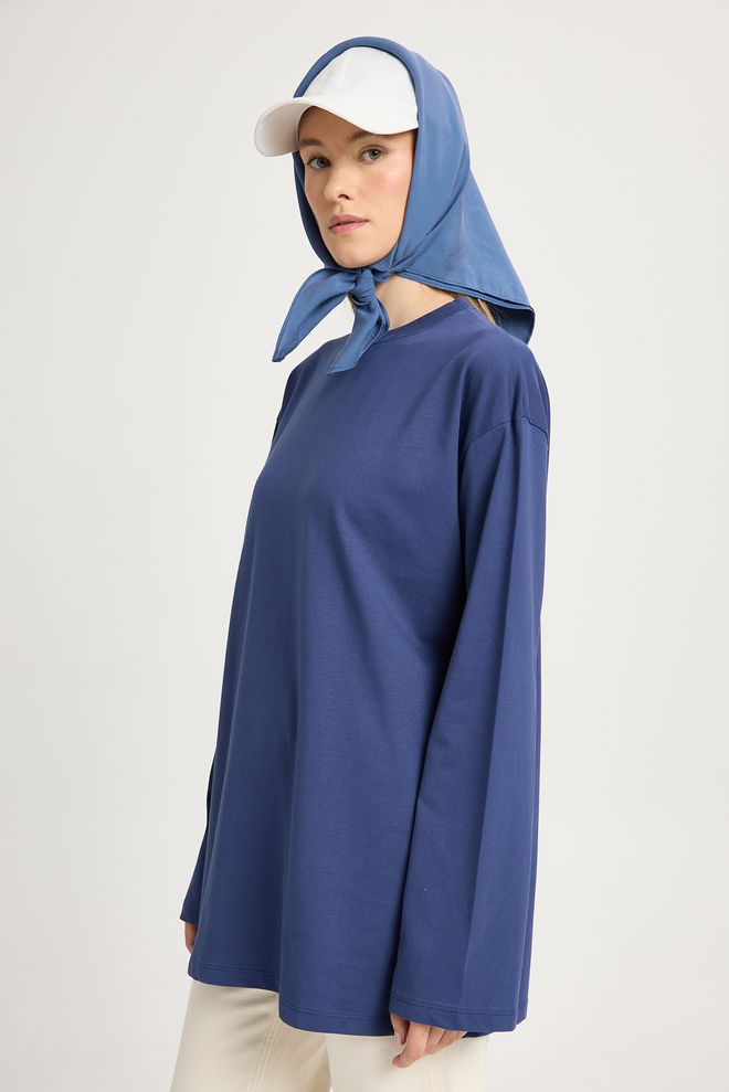 First Angels Azul marinho T Shirt Modesto Casual Com Ajuste Oversized Roupas por atacado A relaxar