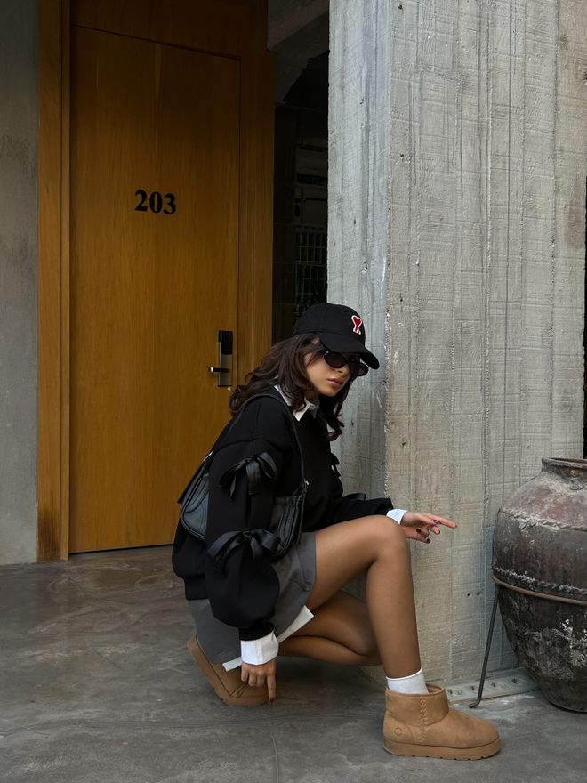 First Angels Sweatshirt Preto Oversize Com Decote Crew Roupas por atacado Desporto