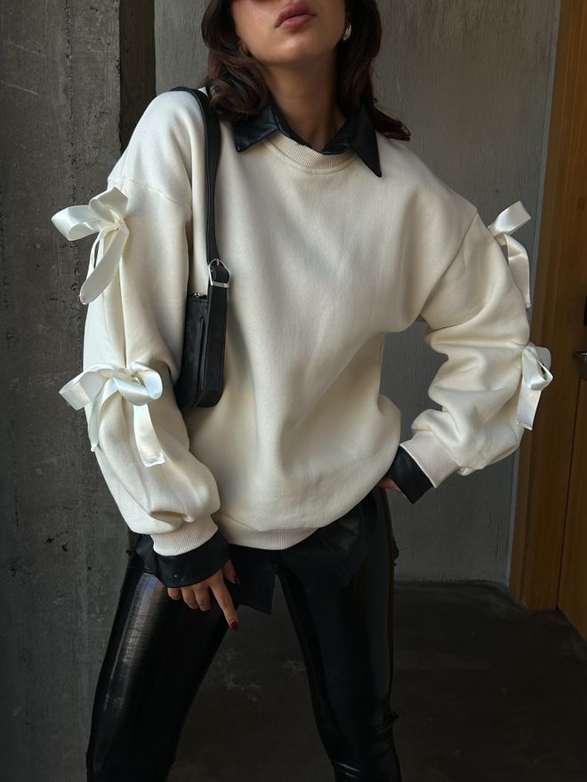 First Angels Sweatshirt Branco Oversized Com Decote Crew Roupas por atacado Casual