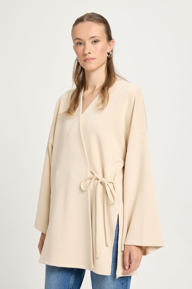 First Angels Kimono Beige Grande Taille Avec Manches Extra Longues Vêtements en gros Modeste
