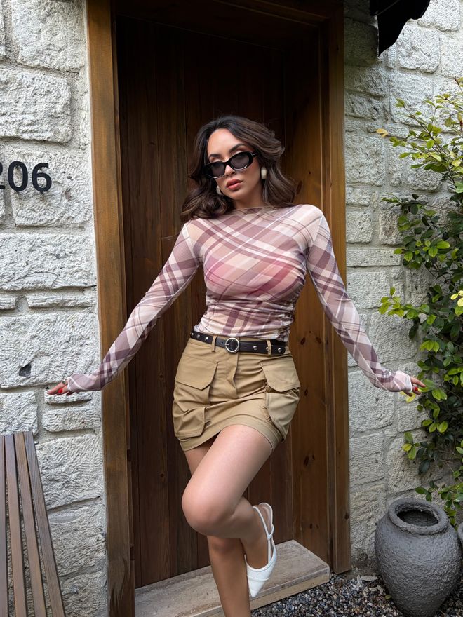 First Angels Smėlio Spalvos Languota Aptempta Palaidinė Didmeninė prekyba drabužiais Kokteilinė