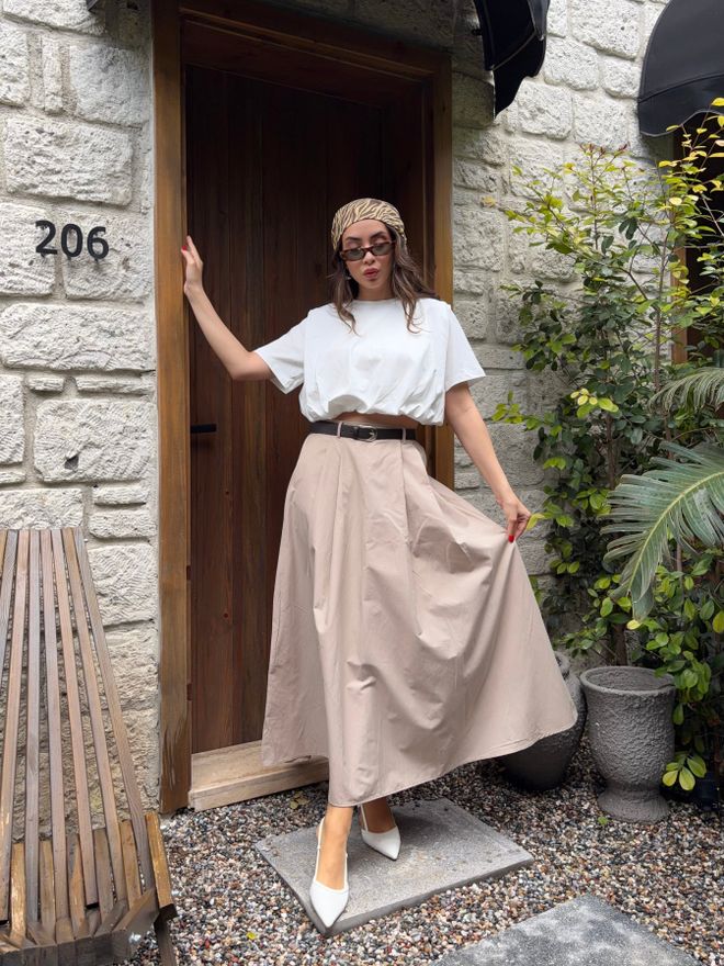 First Angels Bež Krilo Maksi Razširjeno Z Visokim Pasom In Vlečno Zaporo Oblačila na debelo Ležerno